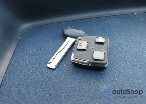 2002 Lexus Is 300 from USA, damaged, VIN JTHBD192220058734